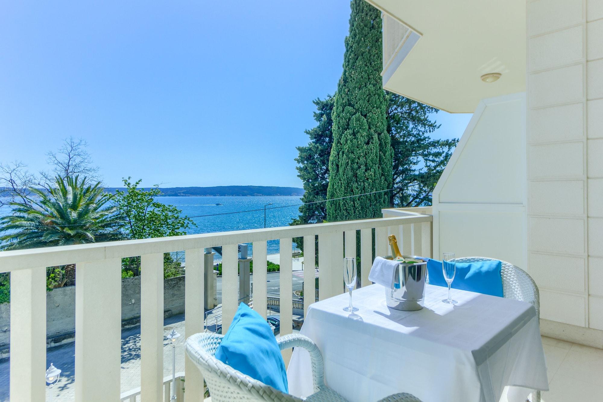 Hotel Villa Zarko Kaštel Stari Exterior foto